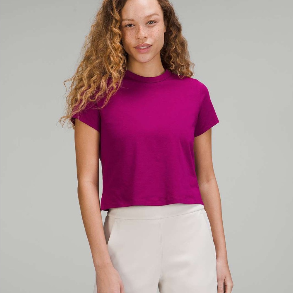 NWT Lululemon Classic-Fit Cotton-Blend T-Shirt Magenta Purple